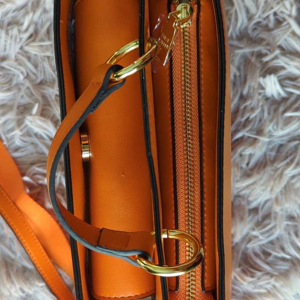❌SOLD❌TikTok Viral 🎥 Steve Madden Bevelyn Bag, Orange - Picture 6 of 13
